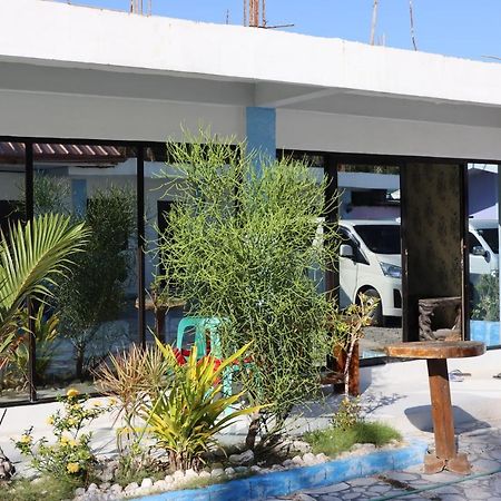 Belle'S Beach Resort Bolinao Esterno foto