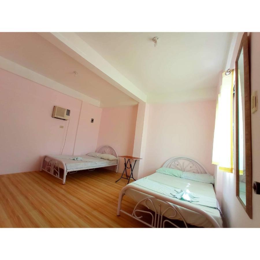 Belle'S Beach Resort Bolinao Esterno foto